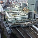 新宿駅周辺の安い駐車場!最大料金1600円以下の駐車場10選!