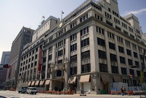 日本橋三越・コレド室町の駐車場!TOHOシネマズ利用で料金割引!