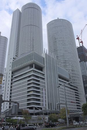 名古屋高島屋（タワーズ・ゲートタワー）の駐車場料金や無料割引は？