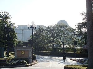 ホテルミラコスタの駐車場＆アクセス方法！料金無料の割引は？