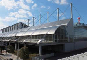 幕張メッセのアクセス方法＆駐車場！料金は？無料で停められる？