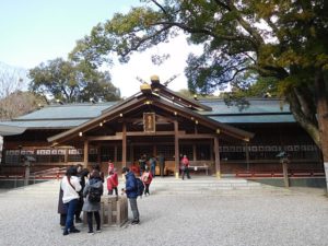 伊勢・猿田彦神社のアクセス&駐車場!料金は無料?混雑時は?