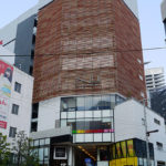 NU茶屋町へのアクセス&周辺の駐車場!最大料金の安いとこは?