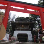 江ノ島神社のアクセス＆周辺の駐車場！料金の安い駐車場はどこ？