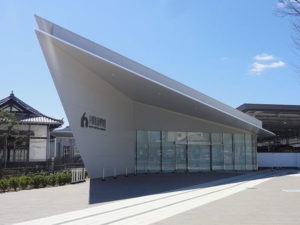 京都鉄道博物館のアクセス＆周辺の駐車場！予約できる安いとこは？