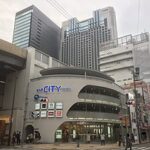 なんばCITYのアクセス&駐車場は安い?入口や料金の優待割引は?