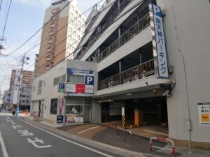 南天神パーキングの駐車場！料金やソラリアの提携割引は？予約できる？