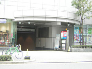 ナディアパーク駐車場！土日料金は安い？買い物で提携割引は？