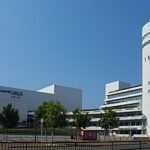 福岡サンパレスのアクセス&駐車場の予約料金は安い?近くのおすすめは?