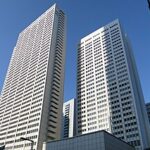 京王プラザホテルのアクセス&駐車場!入口や料金は?