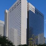 【タイムズ】新宿NSビルのアクセス&駐車場!最大料金や入り口は?