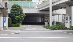 【新宿サザンテラス】小田急サザンタワー駐車場！料金や提携割引は？