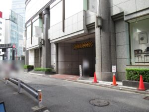 MI新宿ビル南館駐車場！大塚家具やビックカメラの提携割引は？