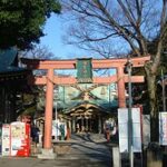 【新宿・四ツ谷】須賀神社のアクセス&駐車場!料金は無料?予約できる?